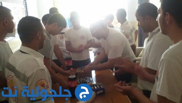 جمعية اتحاد المسعفين العرب تقوم بزياره الشاب طلال عرار